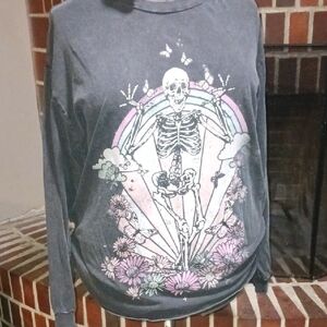 Graphic Skeleton Long Sleeve Shirt